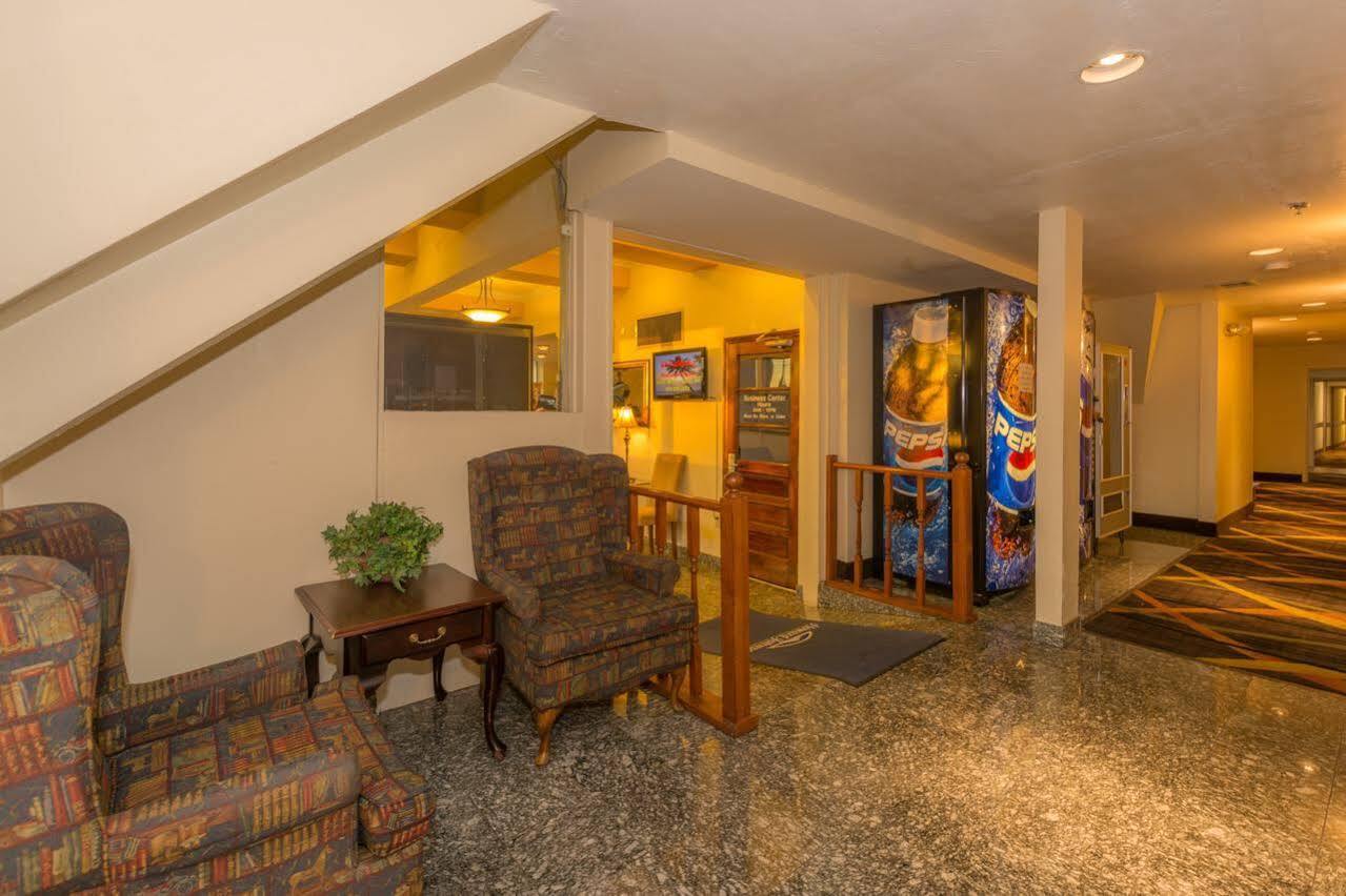 Howard Johnson By Wyndham Oklahoma City Okc Airport, Fairgrounds, I40 Εξωτερικό φωτογραφία